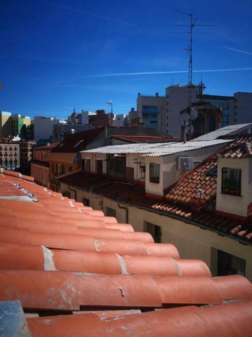 Modern Top Floor Loft At Malasana'S Heart Madrid Eksteriør billede